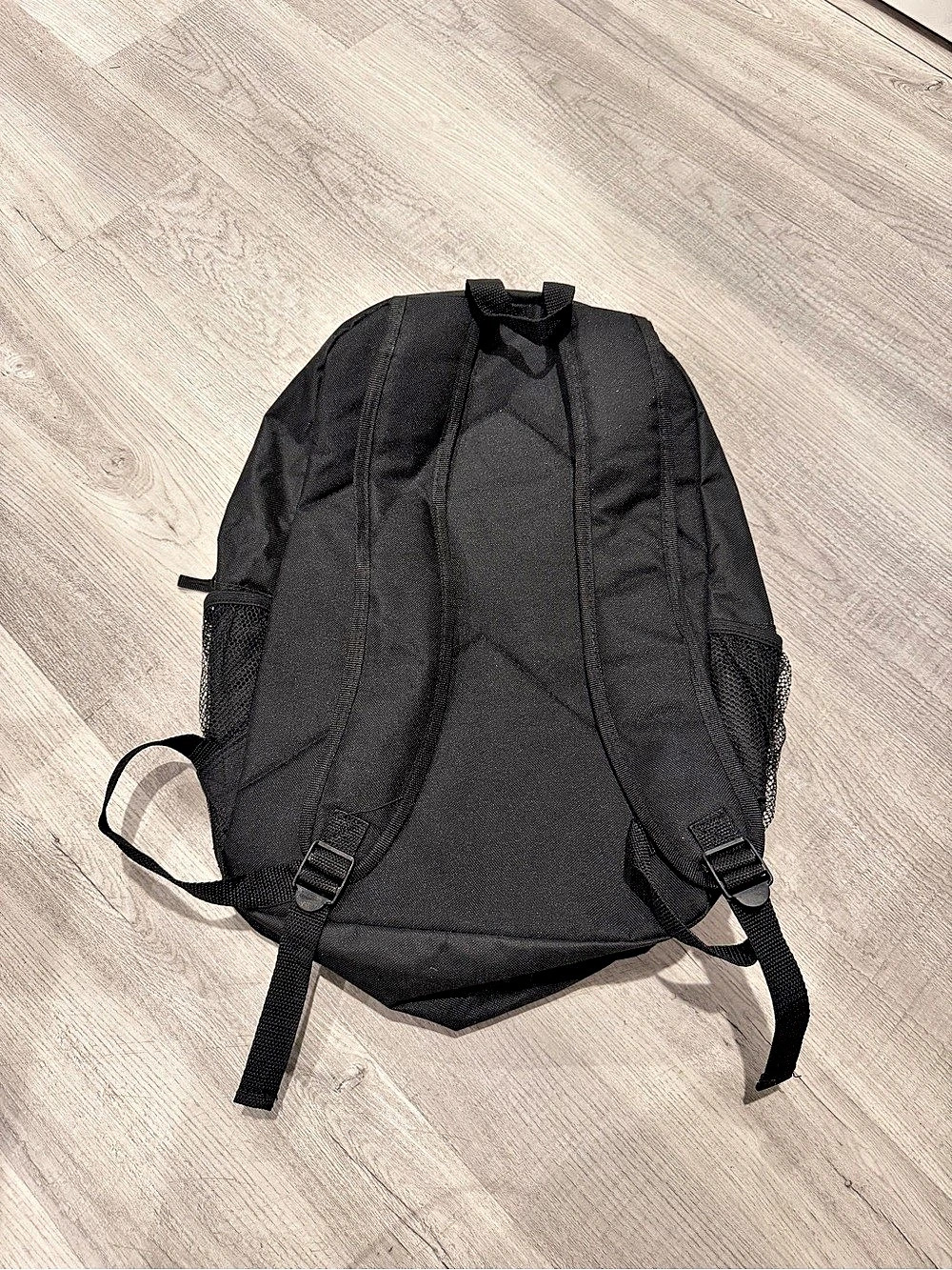 Boston Bruins Logo Backpack - Picture 2 of 5